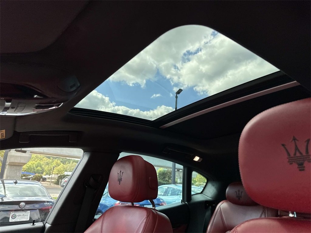 2022 Maserati Levante Modena photo 5