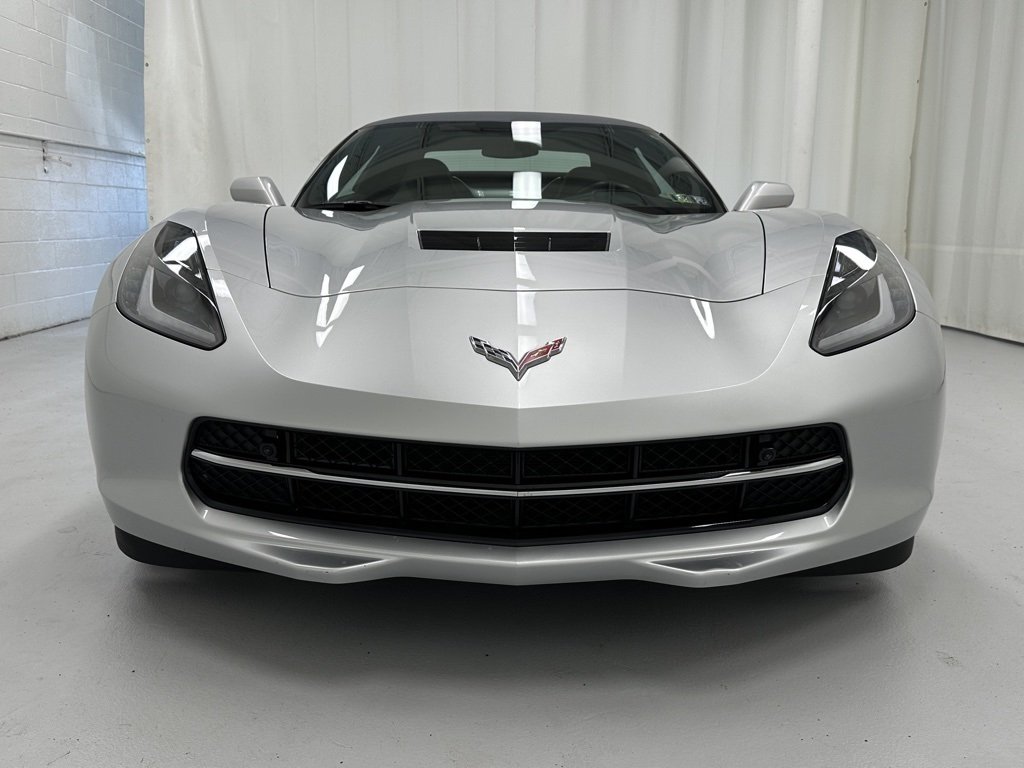 2016 Chevrolet Corvette 2LT photo 12