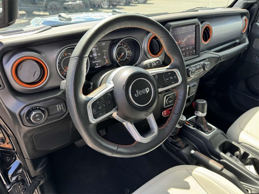 2023 Jeep Gladiator Mojave photo 2