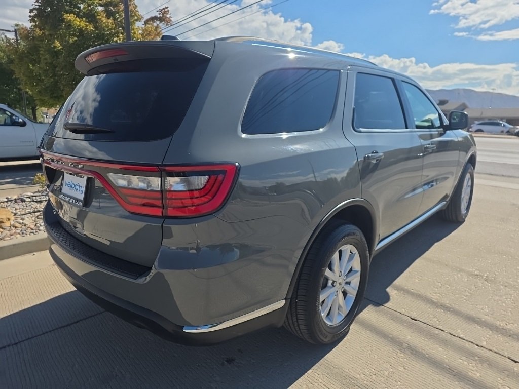 2023 Dodge Durango SXT photo 2
