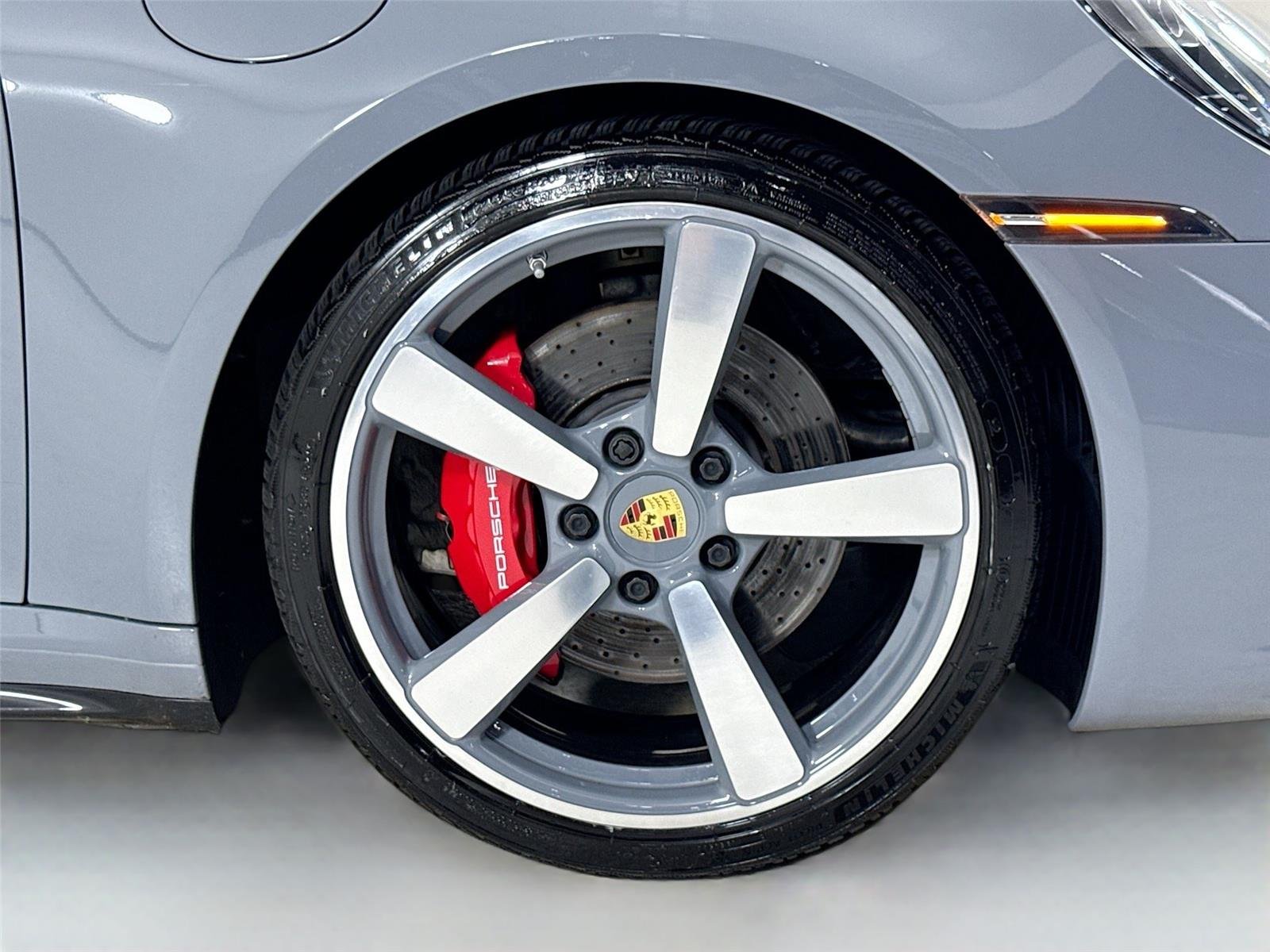 2023 Porsche 911 4S photo 32
