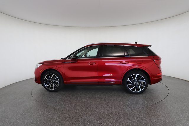 2023 Lincoln Corsair Grand Touring photo 7