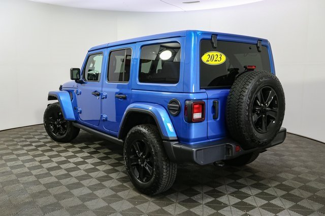 2023 Jeep Wrangler Altitude photo 6