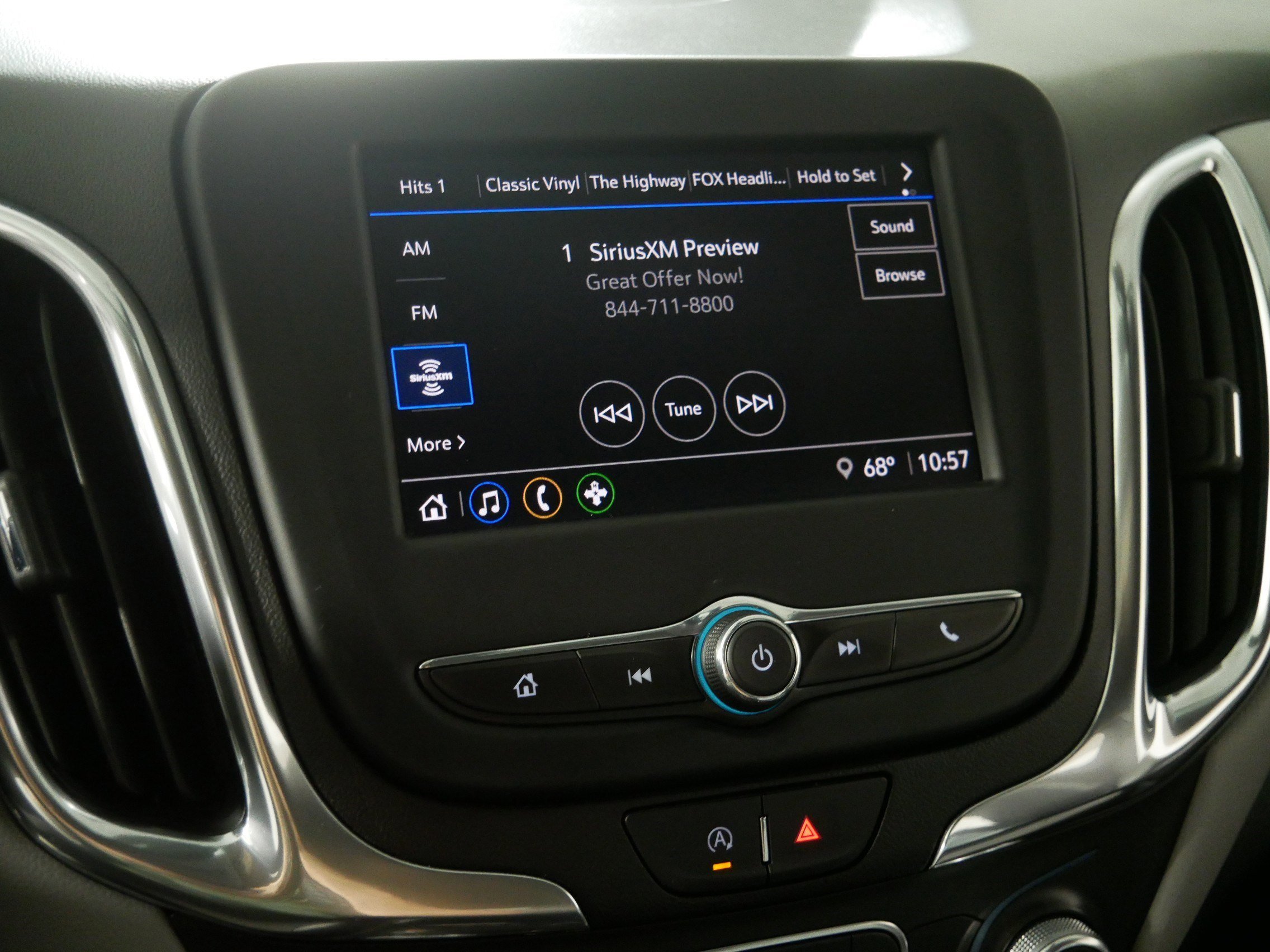 2022 Chevrolet Equinox LS photo 22