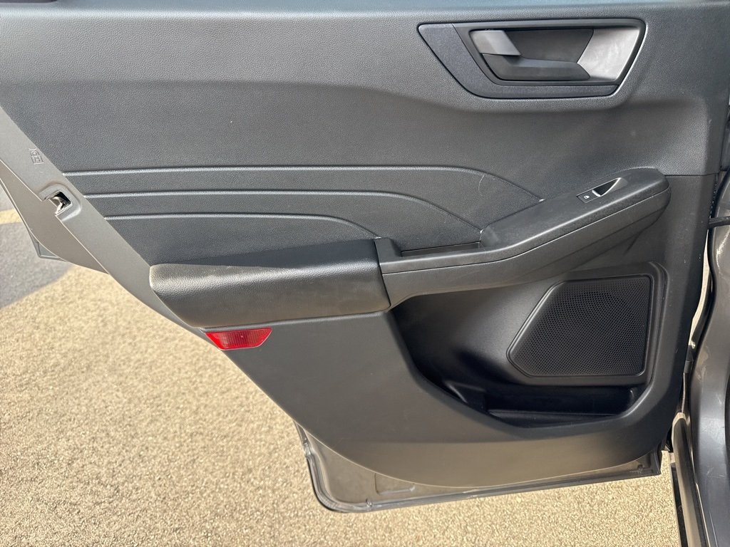 2022 Ford Escape SE photo 22