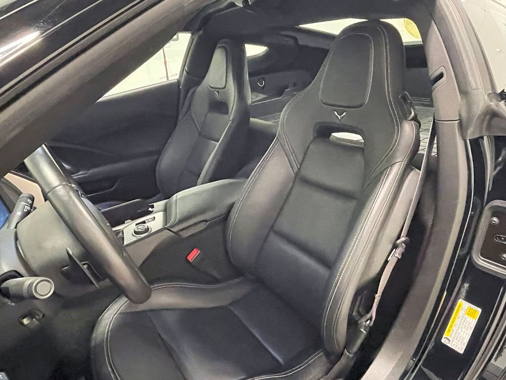 2015 Chevrolet Corvette Stingray 2LT photo 53