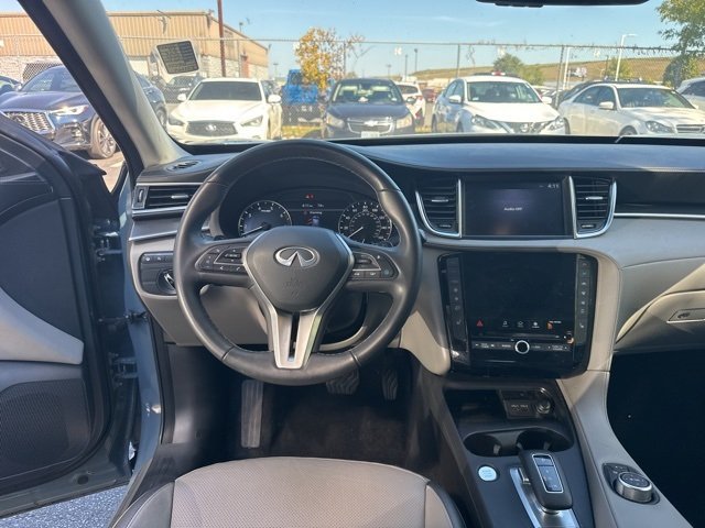 2024 Infiniti QX50 Luxe photo 7