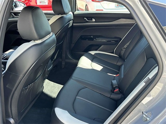 2025 Kia K5 GT-Line photo 15