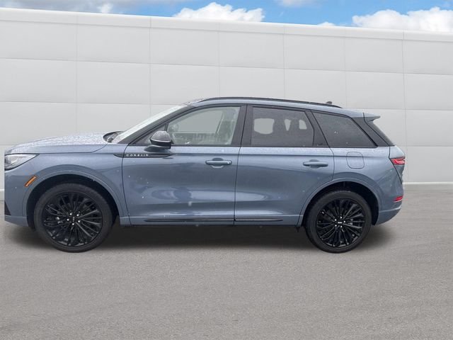2025 Lincoln Corsair Premiere photo 2