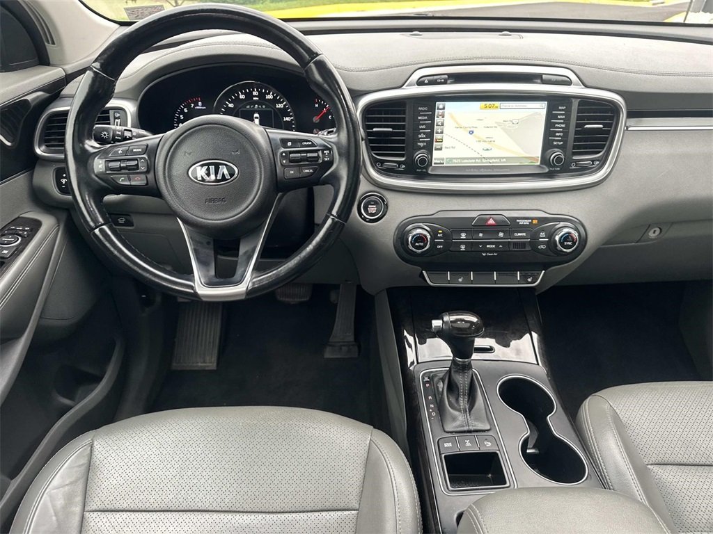 2016 Kia Sorento EX photo 16