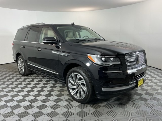2022 Lincoln Navigator Reserve photo 3