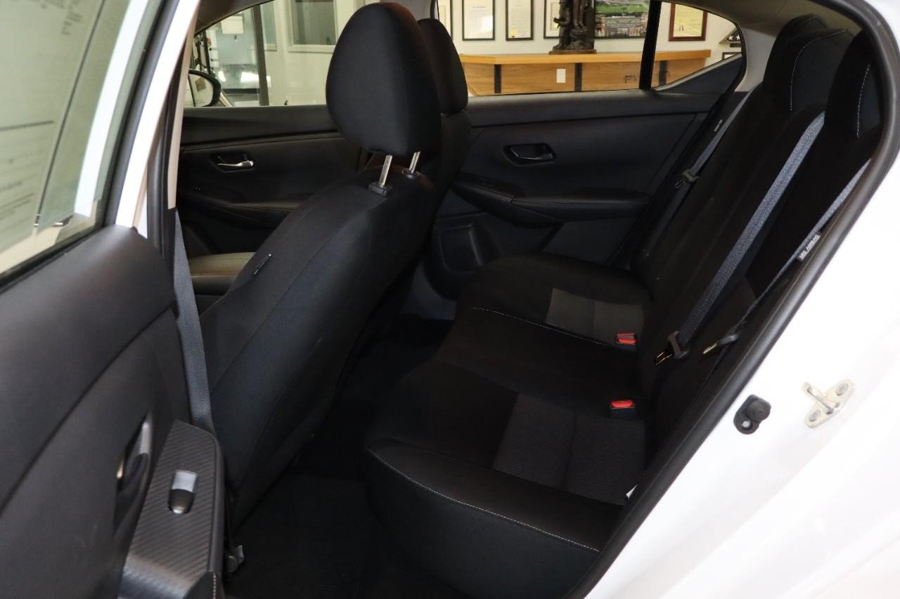 2025 Nissan Sentra SV photo 15