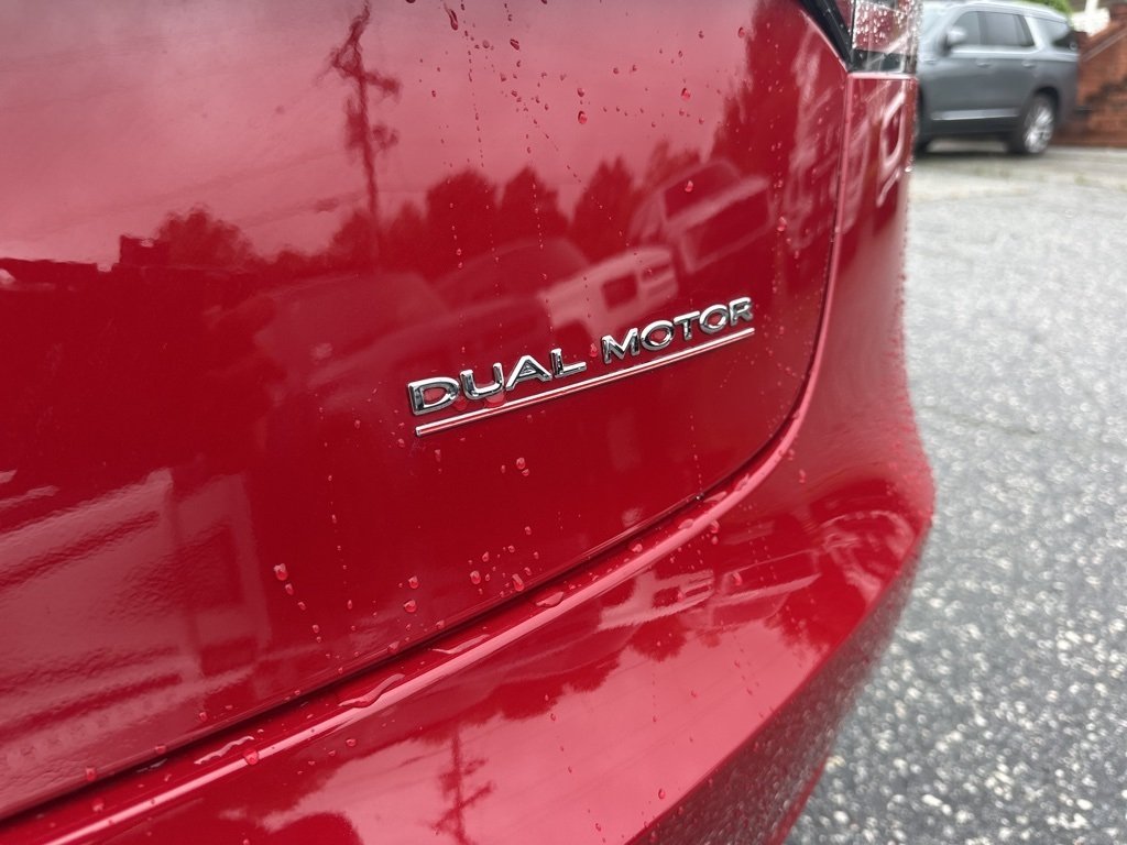 2023 Tesla Model 3 Performance photo 27
