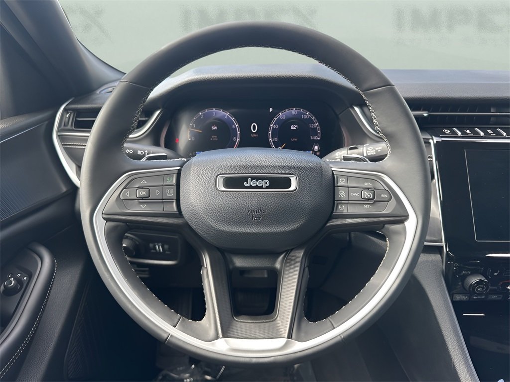 2024 Jeep Grand Cherokee Altitude photo 13