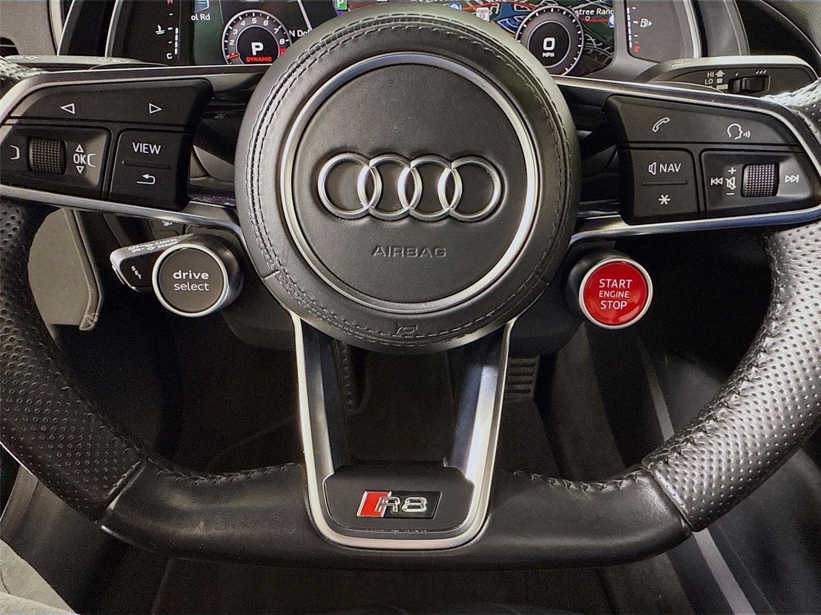2017 Audi R8 Coupe V10 photo 15
