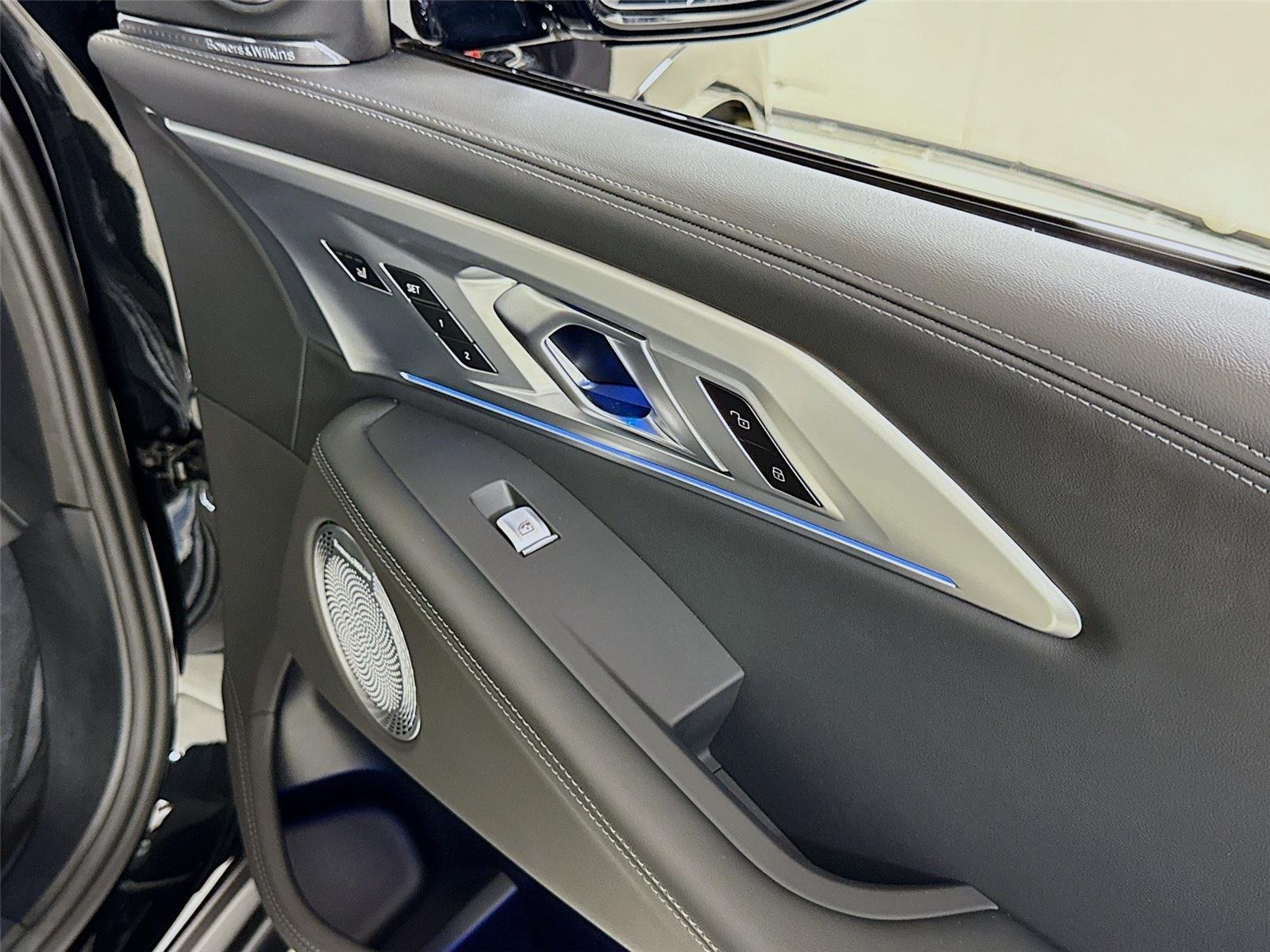 2025 Bmw XM photo 27