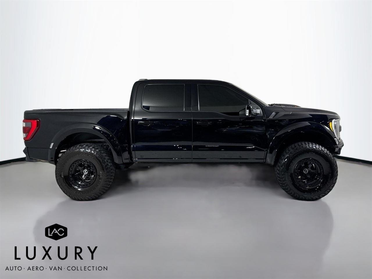 2023 Ford F-150 Raptor photo 3