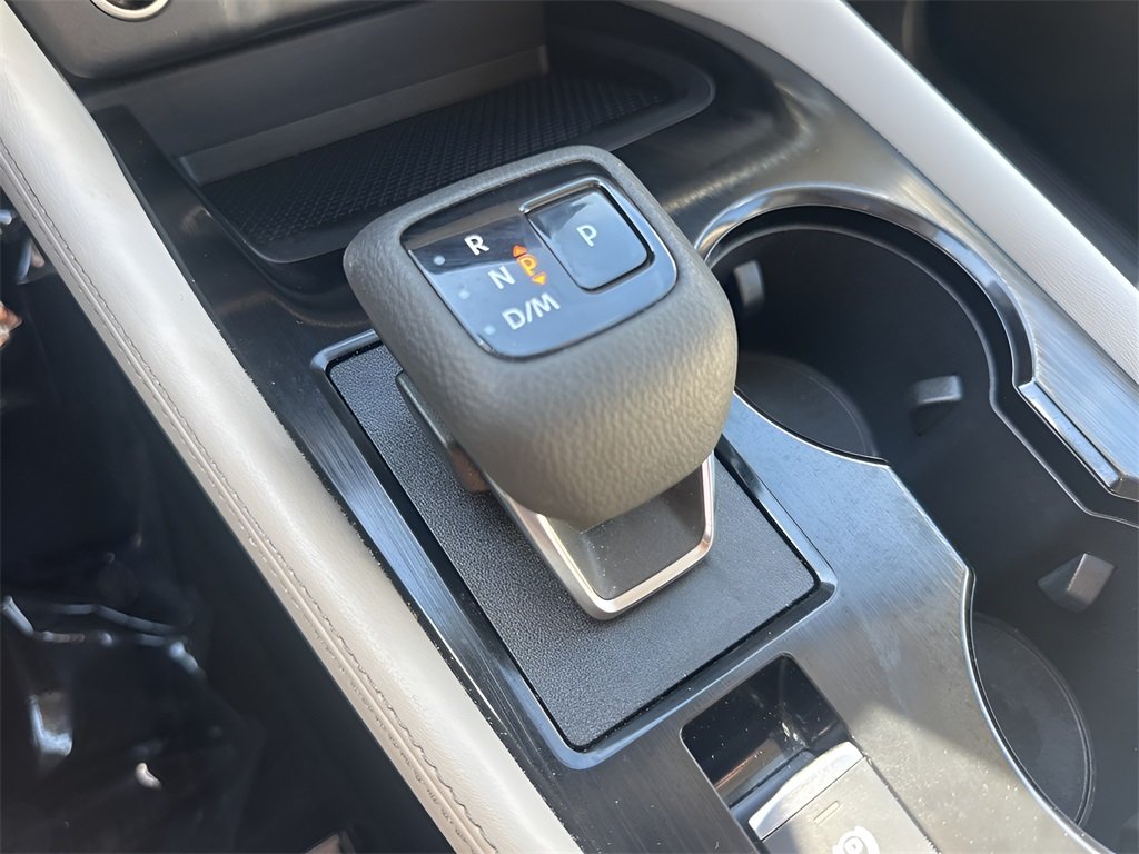 2023 Nissan Rogue SL photo 17