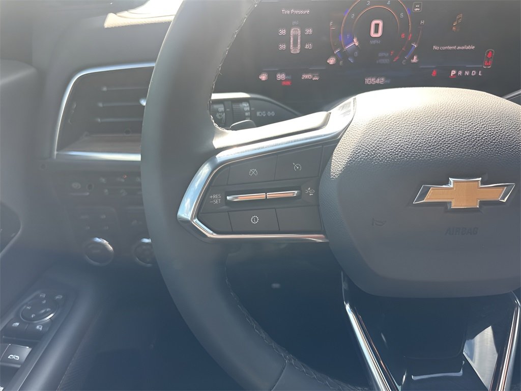 2025 Chevrolet Tahoe High Country photo 17