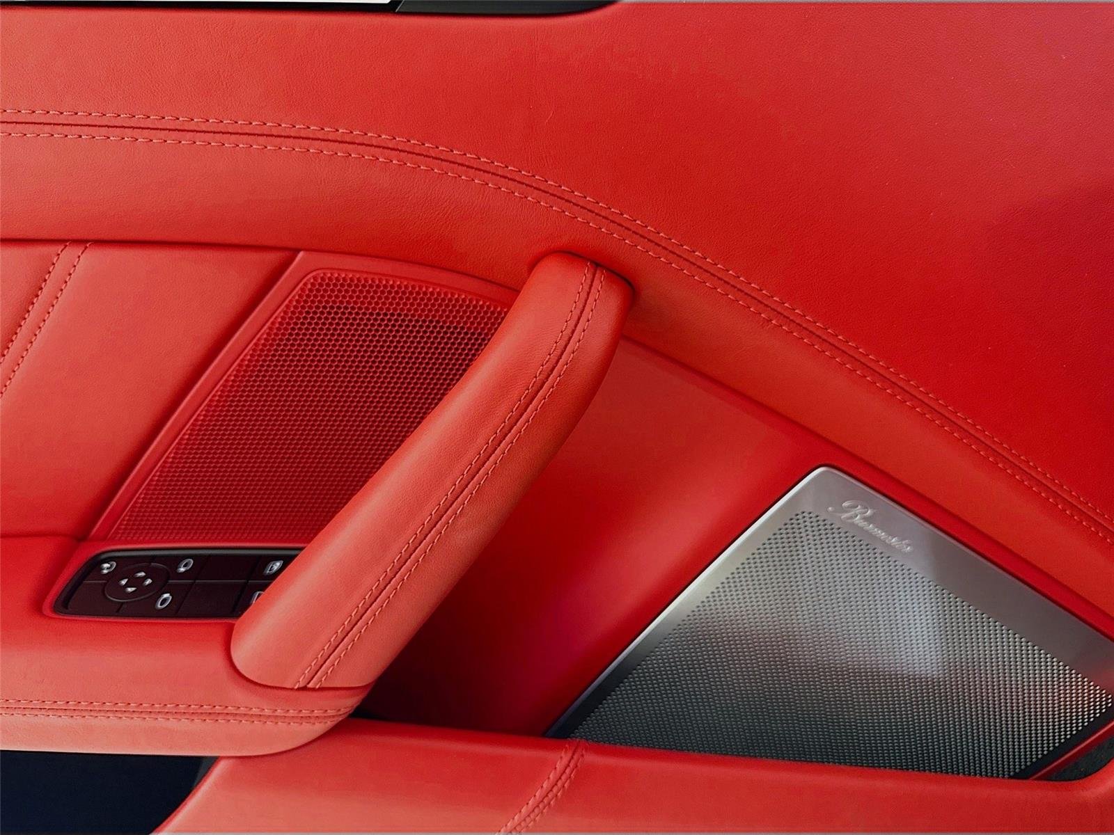 2025 Porsche 911 Turbo S photo 12