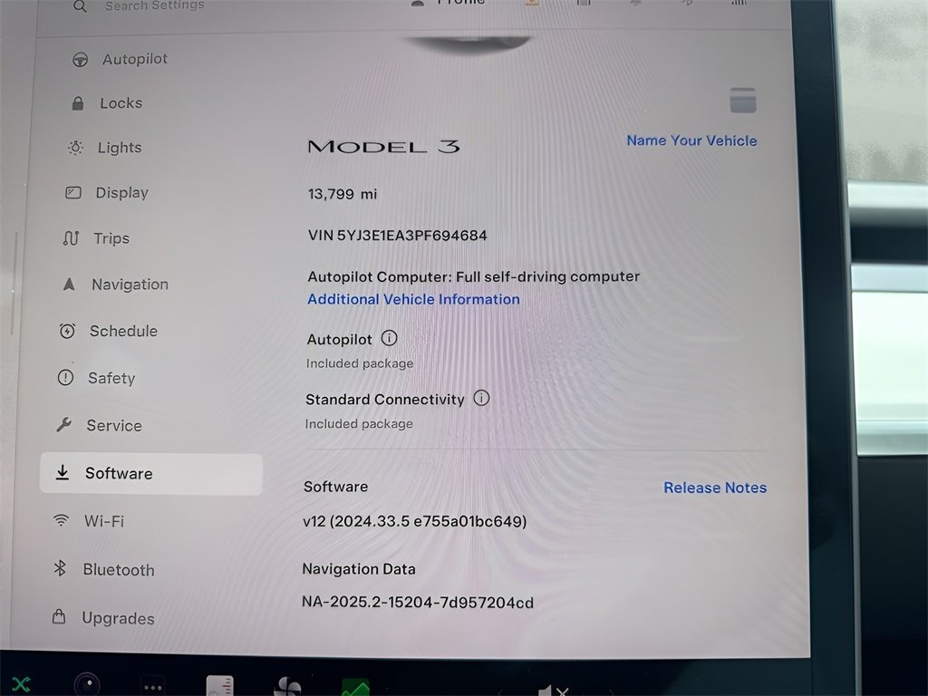 2023 Tesla Model 3 photo 21