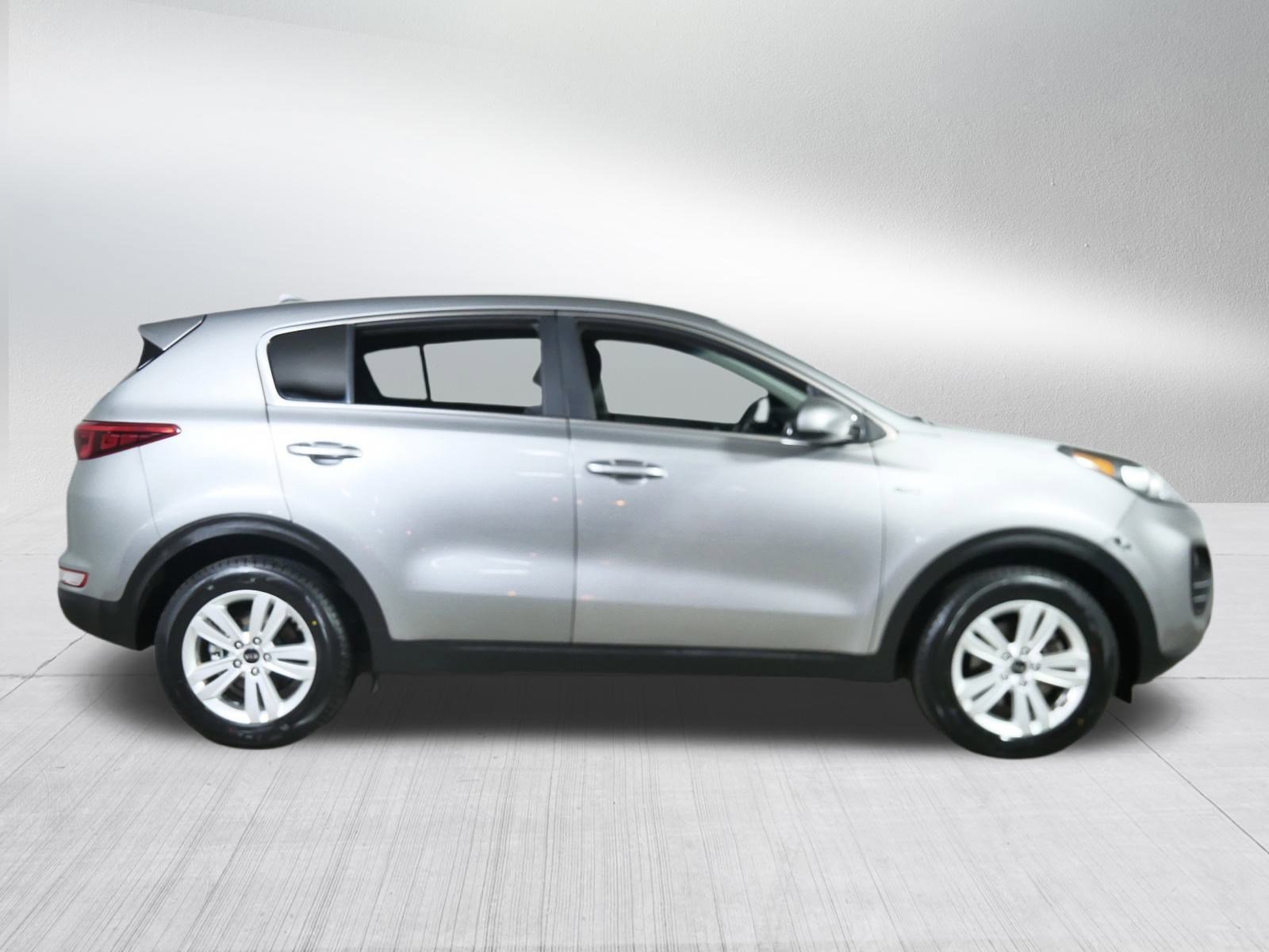 2019 Kia Sportage LX photo 8