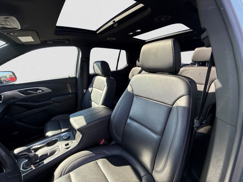 2023 Chevrolet Traverse Leather photo 8