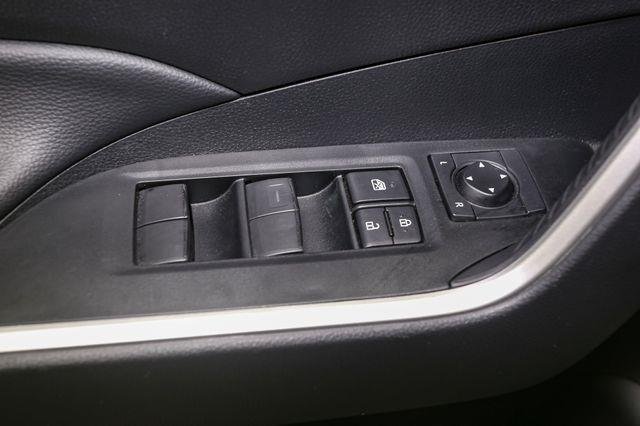 2025 Toyota RAV4 Hybrid LE photo 34