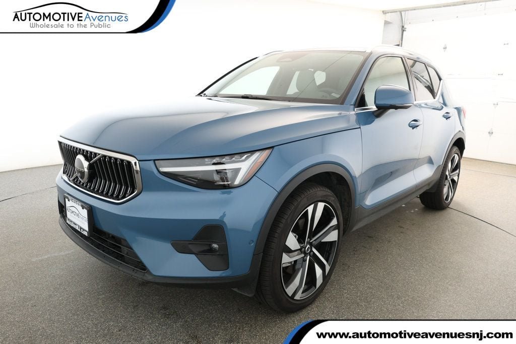 2024 Volvo XC40