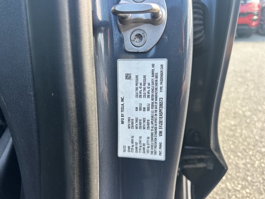 2023 Tesla Model 3 photo 29