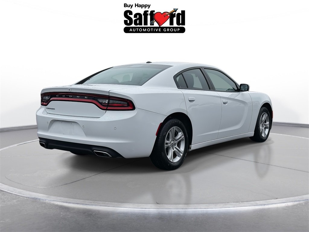 2019 Dodge Charger SXT photo 8