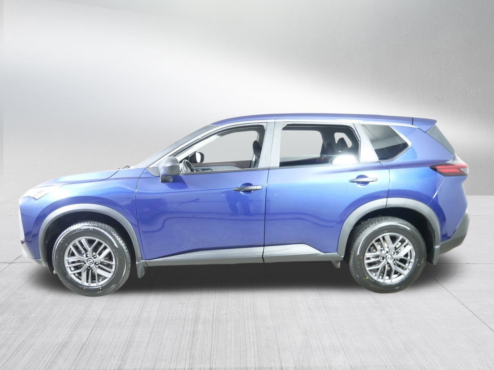 2023 Nissan Rogue S photo 4
