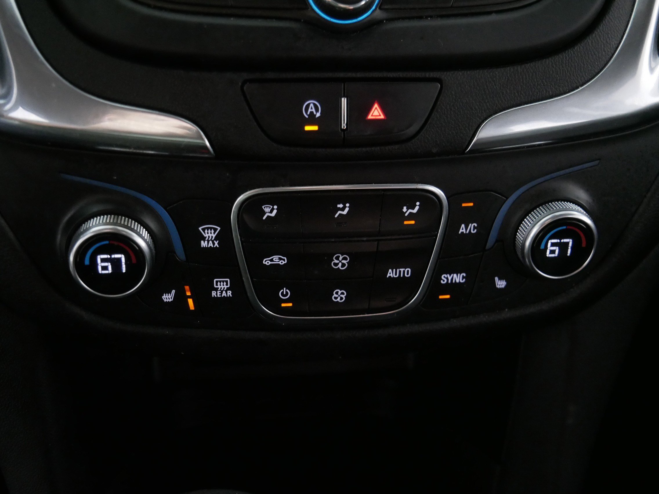 2022 Chevrolet Equinox LT photo 21