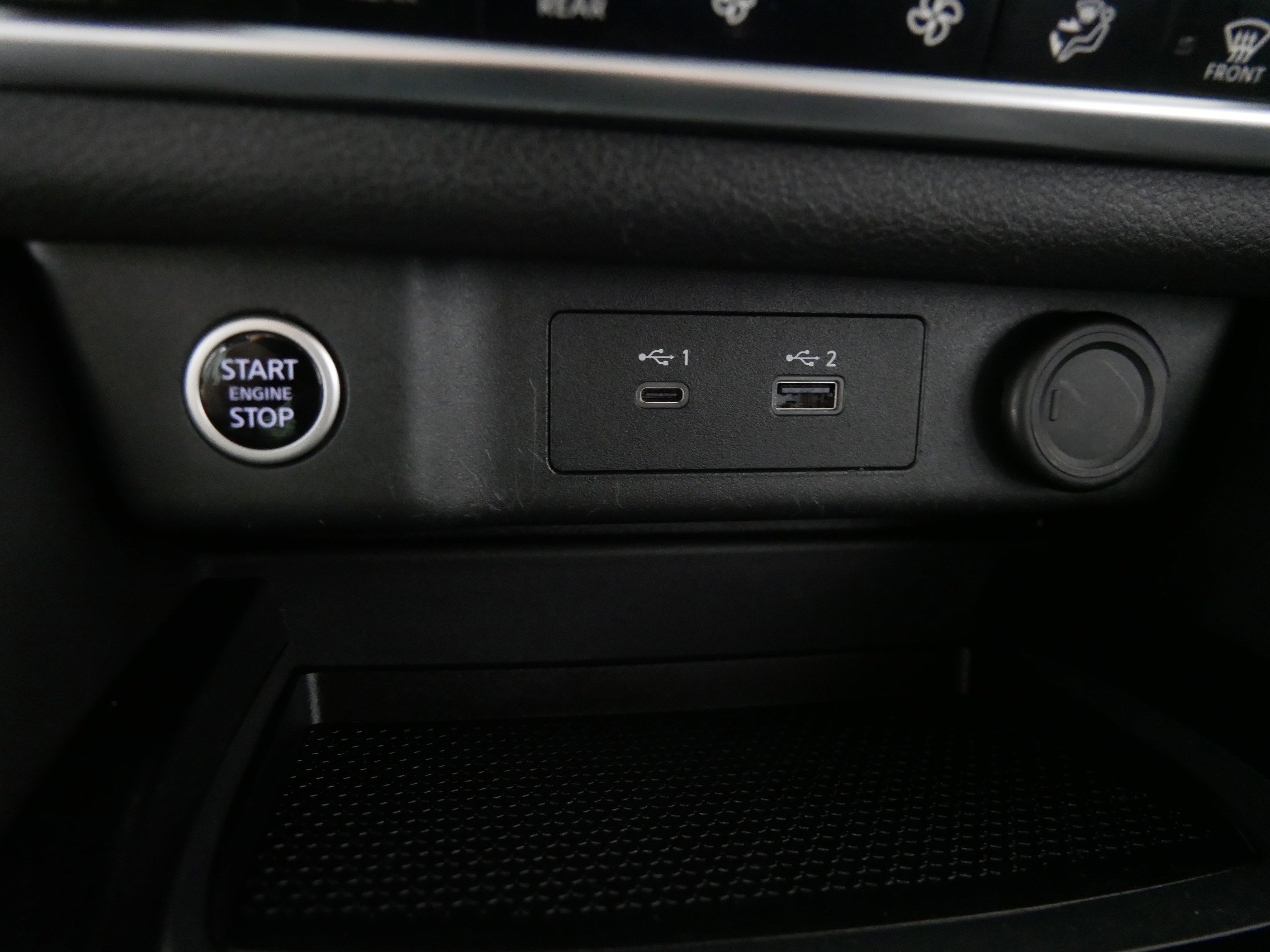 2023 Nissan Rogue SL photo 27