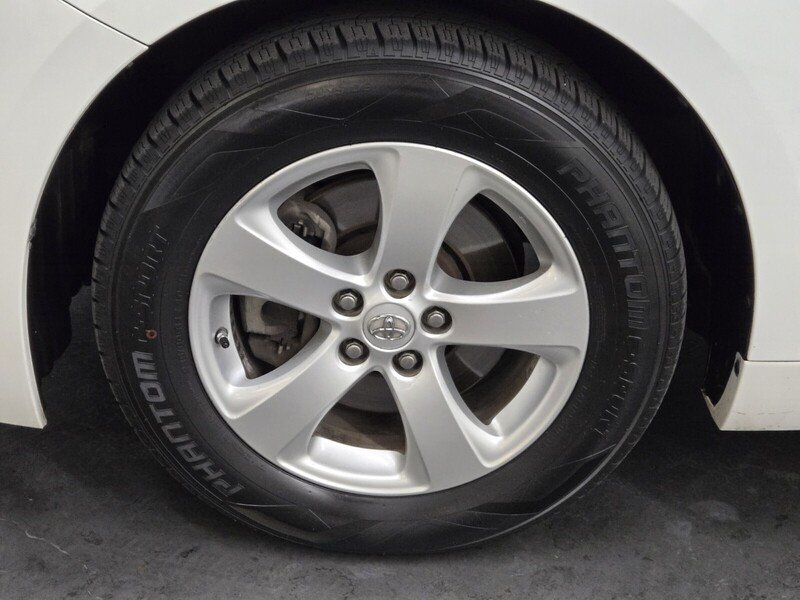 2013 Toyota Sienna LE photo 4