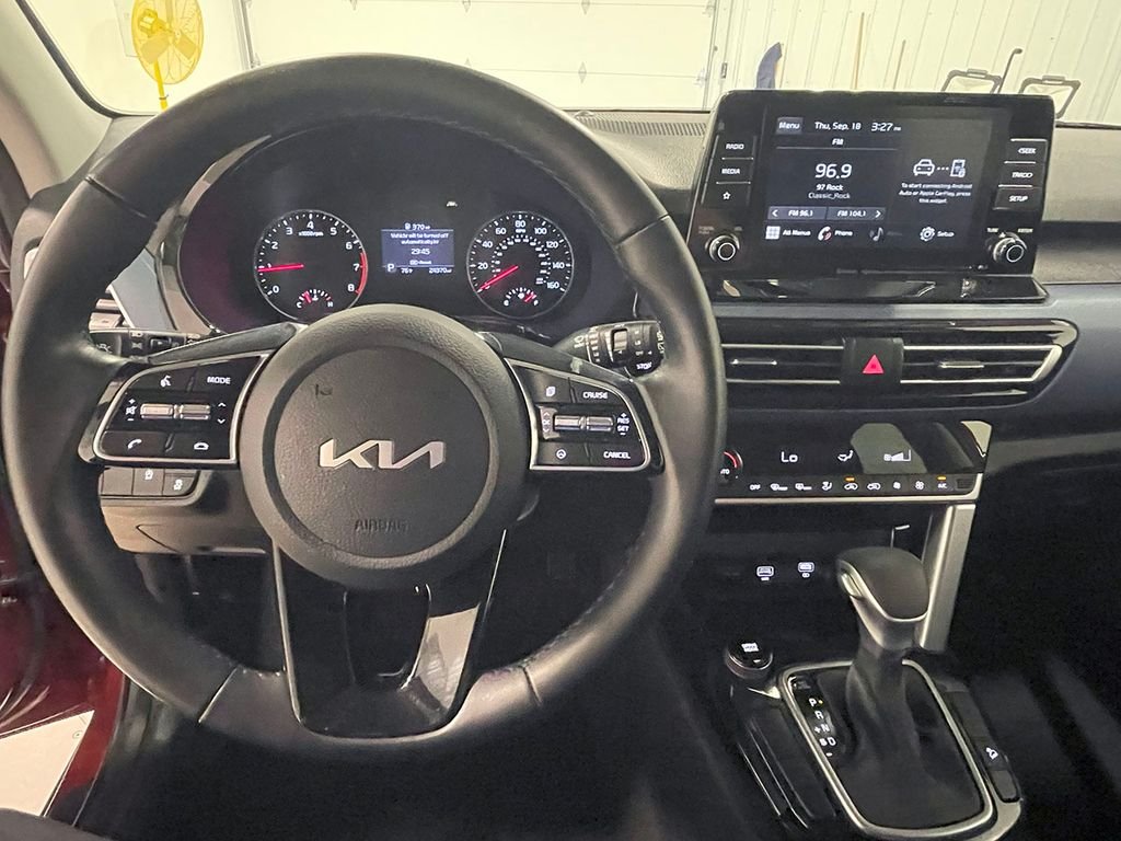 2023 Kia Seltos S photo 31