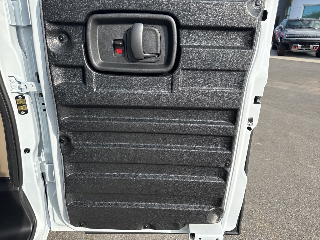 2025 Chevrolet Express 3500 Work Van photo 21