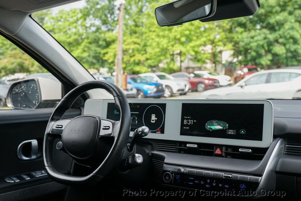2022 Hyundai Ioniq 5 SEL photo 11