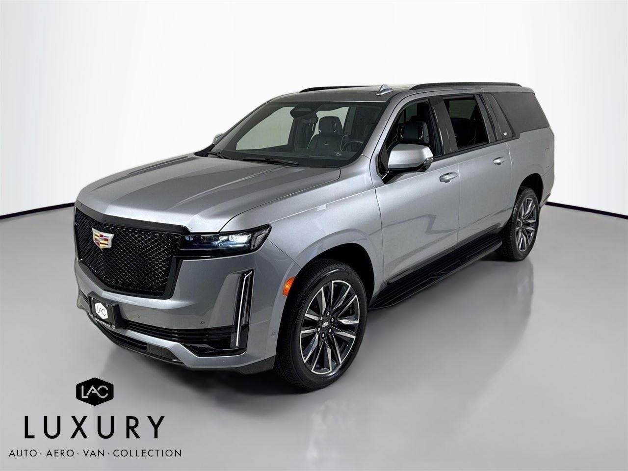 2024 Cadillac Escalade ESV Sport photo 2