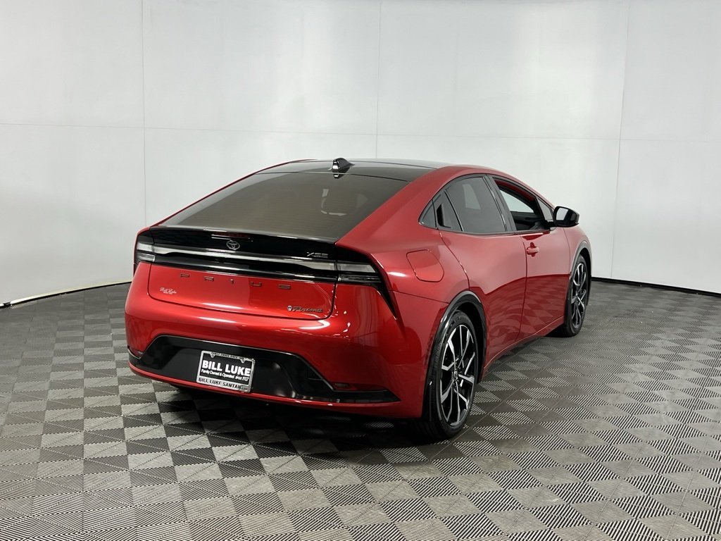 2024 Toyota Prius Prime XSE Premium photo 2