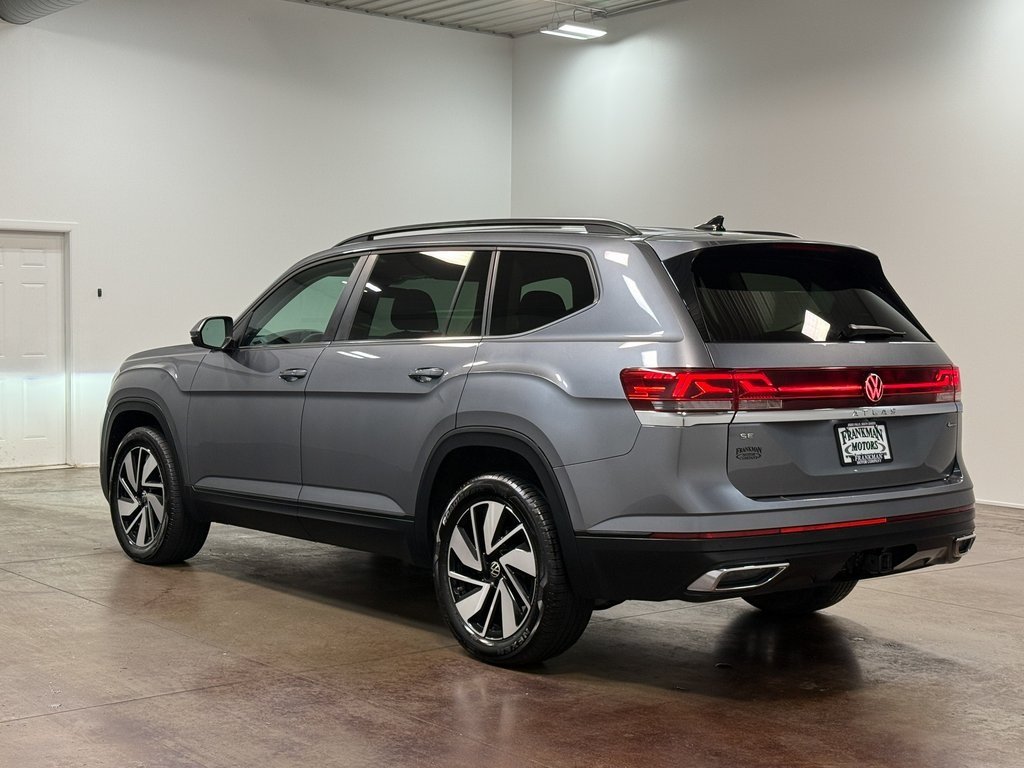 2025 Volkswagen Atlas SE Technology photo 21