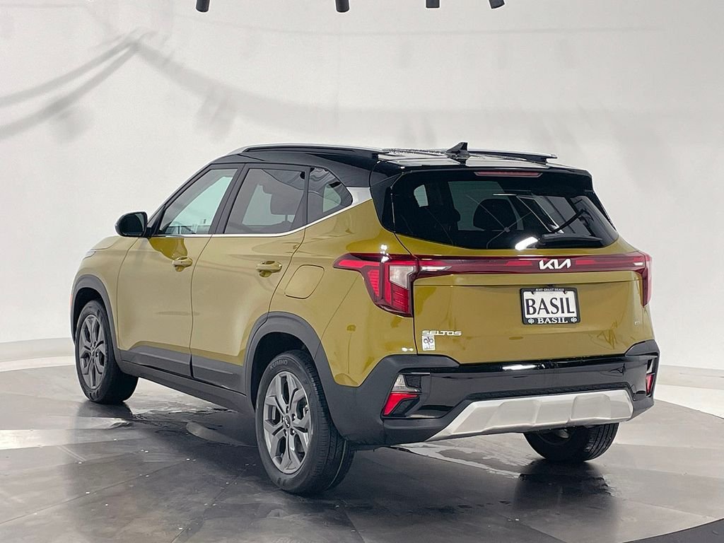 2024 Kia Seltos S photo 9