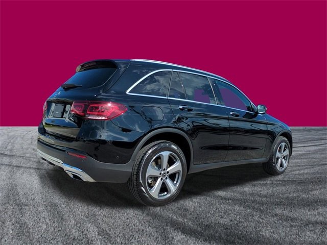 2022 Mercedes Benz GLC 300 photo 3