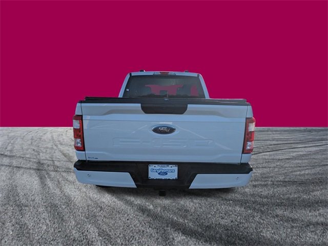 2022 Ford F-150 XL photo 4