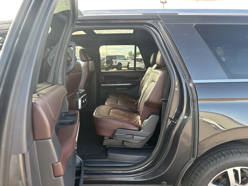 2023 Ford Expedition MAX Limited photo 20