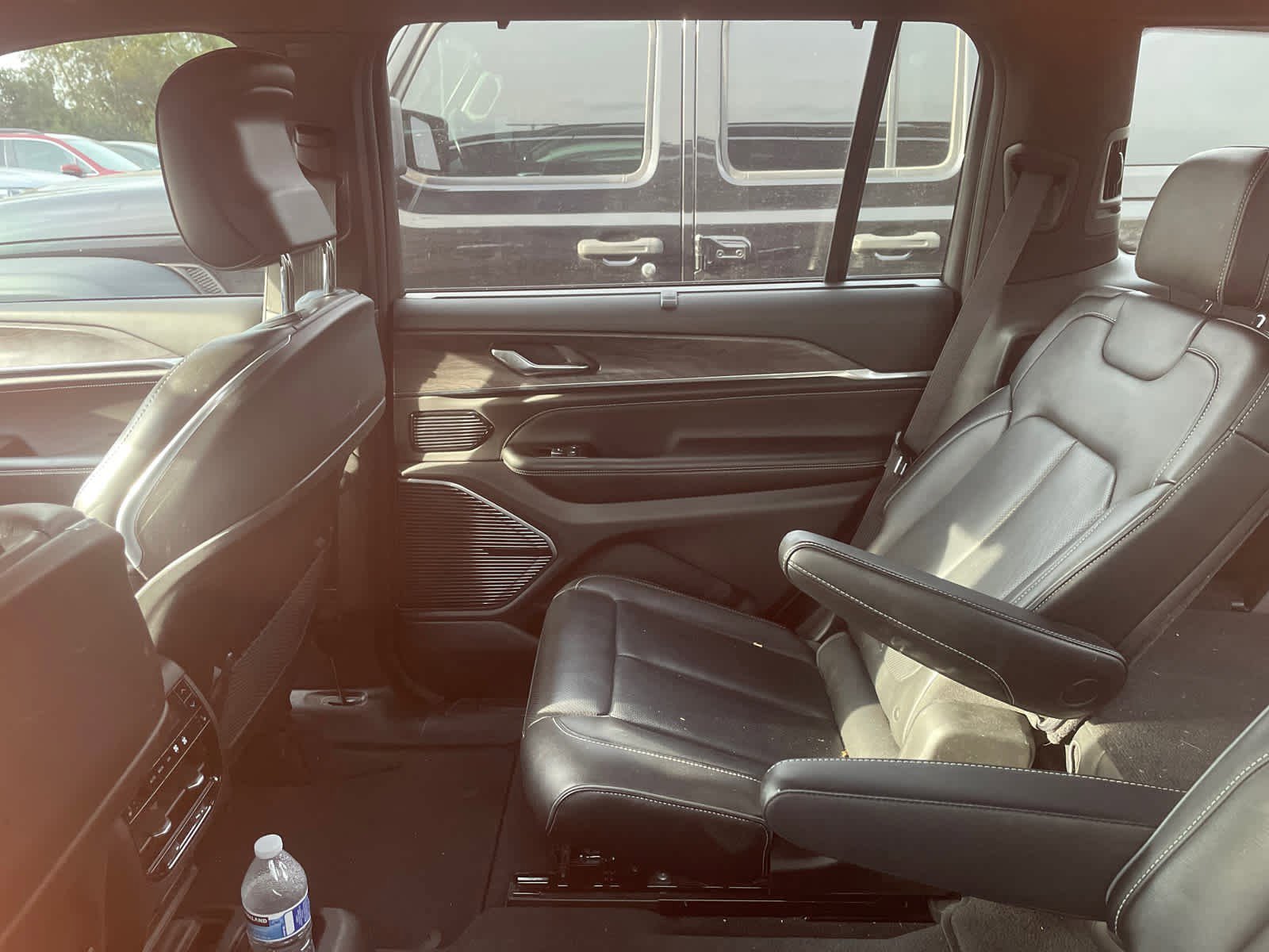 2021 Jeep Grand Cherokee Overland photo 6