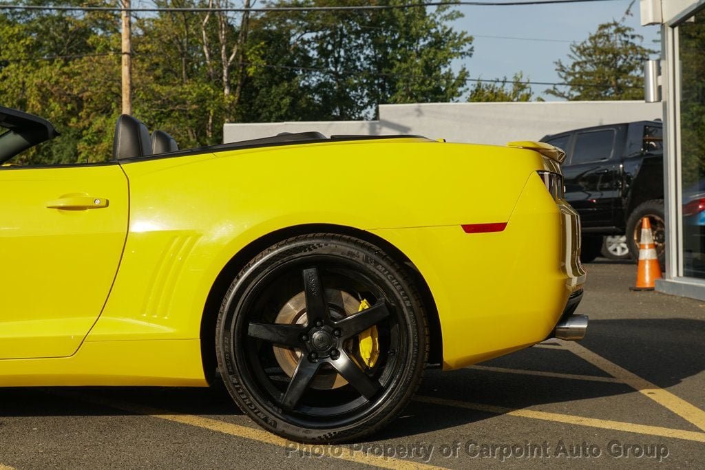 2011 Chevrolet Camaro 2SS photo 4
