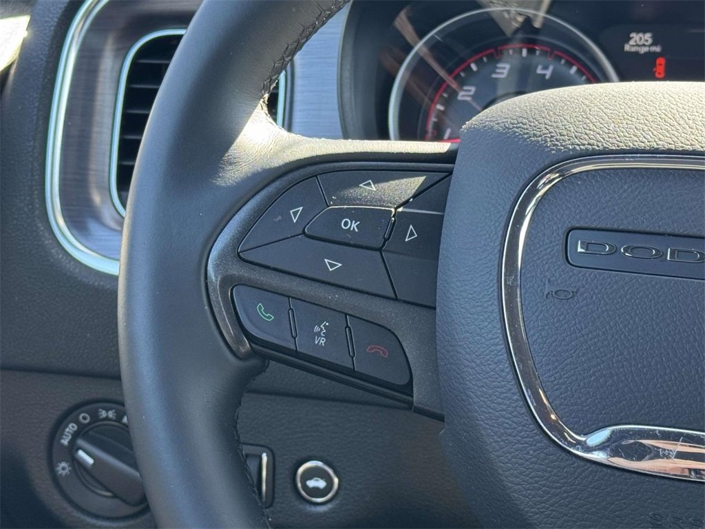 2016 Dodge Charger SE photo 17