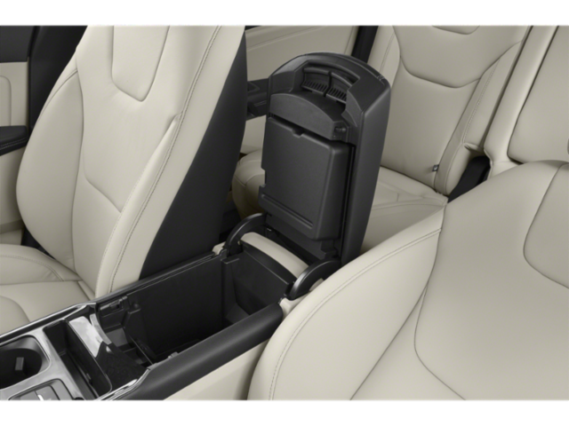 2020 Ford Edge SEL photo 11